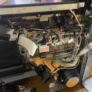 パチスロスロット 実機 モンスターハンター　モンハン　月下雷鳴　コイン不要機 ボリューム付き