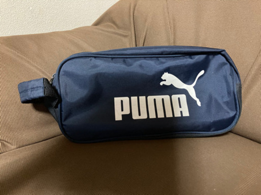 PUMA  シューズ入れ