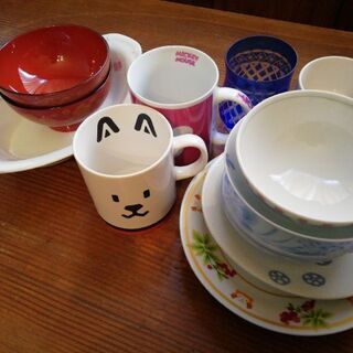 食器　マグカップ　お皿　など