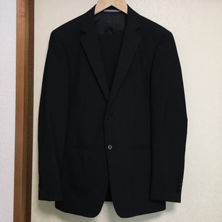 ほぼ新品スーツ上下94A6の画像