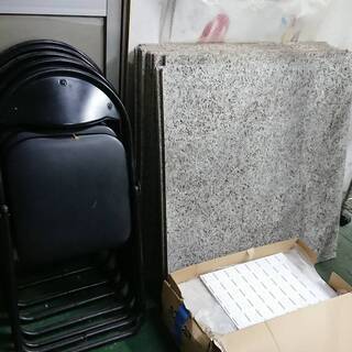 雨どい、幅木、石膏ボード、耐熱板など、無料でどうぞ