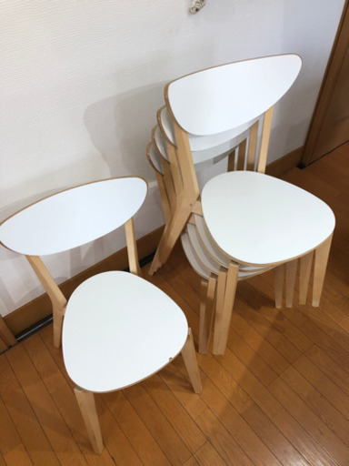 IKEA伸長式ダイニングテーブルとチェア5脚