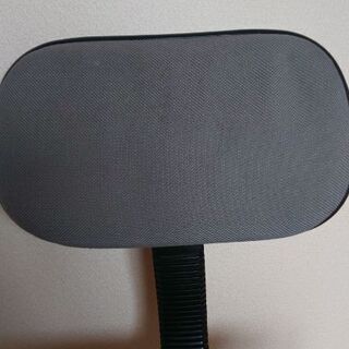 伸縮性デスクチェアの画像