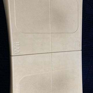 ほぼ送料のみで差し上げます、Wiiフィット　中古品　動作未確認