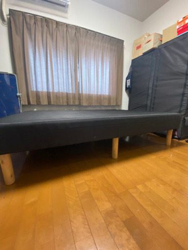 足つきマットレスです