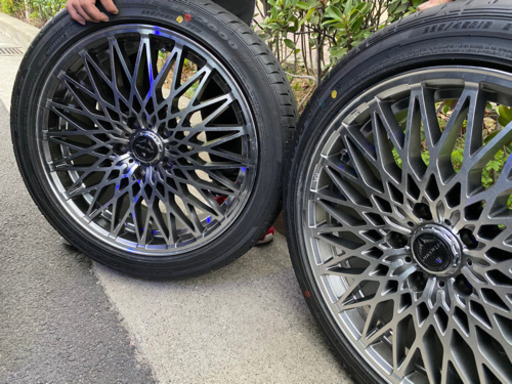 ?18インチホイールタイヤほぼ新品‼︎?