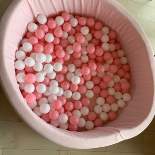 ボールプール  ピンク　ボール付き