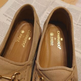 新品 メンズ Nano Universe(ナノ・ユニバース)×CAMINANDO(カミナンド)別注スエードローファー size8 26-26.5cm ベージュ 靴 スニーカー シューズの画像