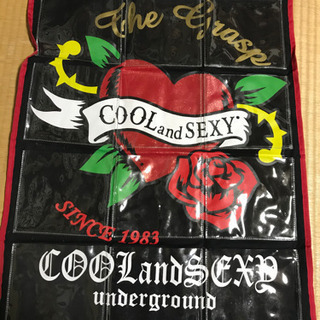 CD入れる壁掛け