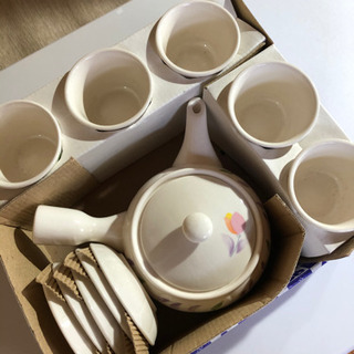 カップ　急須　セット　未使用です。の画像