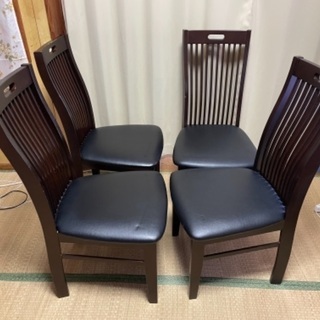 ダイニングチェア４脚の画像