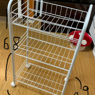 スチールラック　キャスター付き　高さ 68cm  横 42cm ...