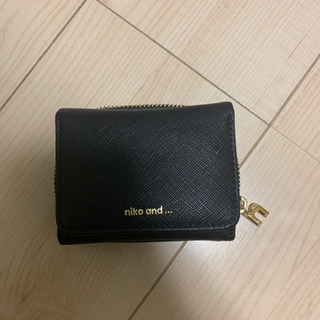 Niko and… 財布 本日限り