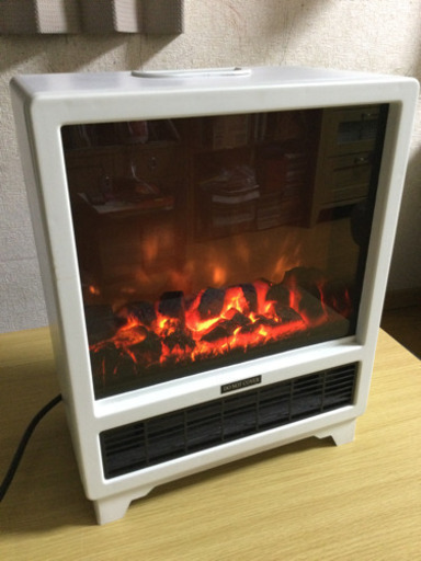 ■配達可■暖炉型ファンヒーター 電気ファンヒーター 暖炉 薪ストーブ型 癒し ノスタルジア CHT-1539