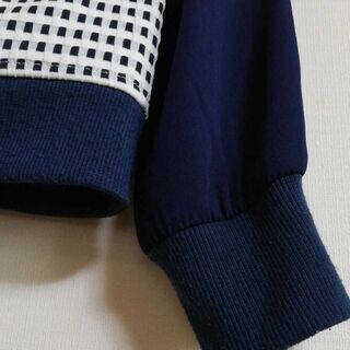 Lil nina レディース 薄手ジャンパー　Ｍサイズ　ネイビーの画像