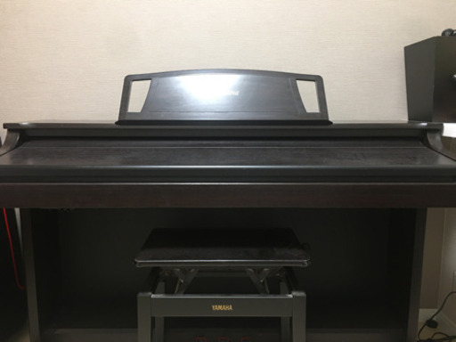 【お取引中】ヤマハクラビノーバ(電子ピアノ)専用イス付き