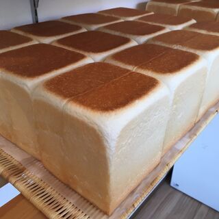 【食パン専門店】　製パン・製菓の経験者を募集　（1,050円以上）の画像