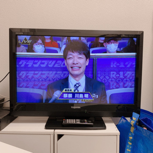 東芝 REGZA 32型テレビ 液晶カラーテレビ リモコン付き