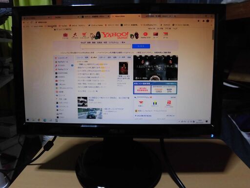 ASUS　VH168D　１５.６インチ　PC　ワイド　モニター