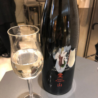 日本酒飲みに行きませんか？