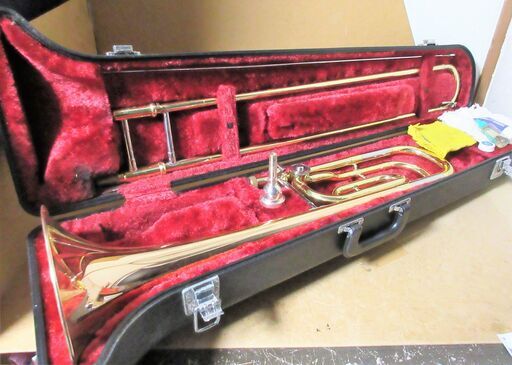 ☆ヤマハ YAMAHA YSL3540R テナー・バス・トロンボーン ゴールドラッカー仕上げ◆軽快な吹奏感と高い演奏性を実現