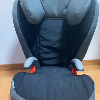 【値下しました】ジュニアシート＊チャイルドシート