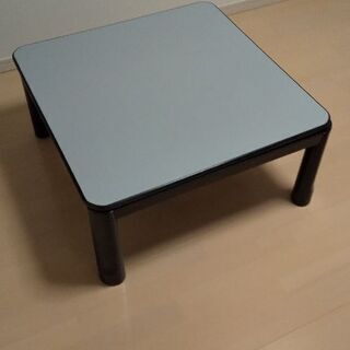 こたつテーブル譲ります（こたつ布団付）の画像
