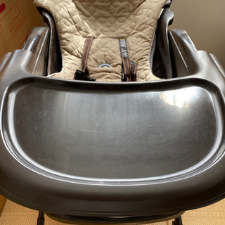 【決定】コンビ・ネムリラ、ハイ＆ロー・電動式スウィングベッドの画像