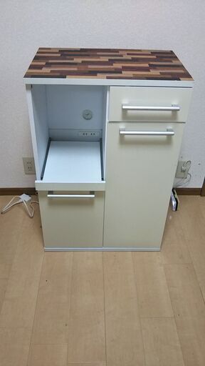ニトリ製　レンジボード