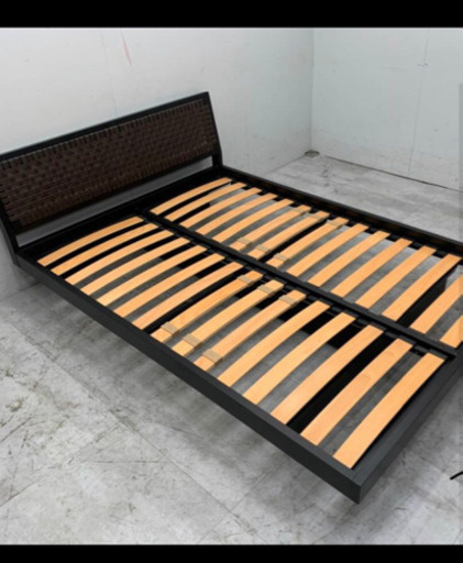 展示品　美品☆カッシーナixc☆East by Eastwest☆ダブルベッドフレーム