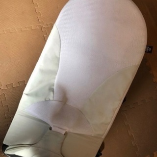 ベビーバウンサー