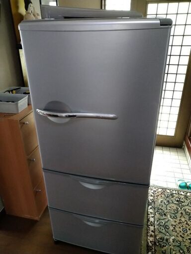 お問い合わせ多数のため一旦受付終了中　冷蔵庫