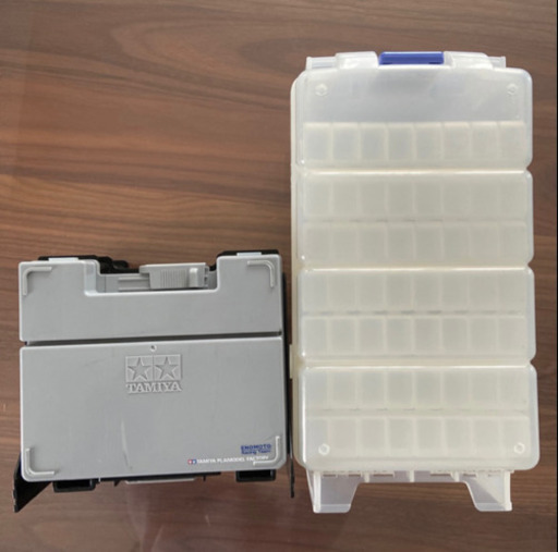 ミニ四駆　ピットケース　ピットボックス　クリア　充電器　工具　パーツ　ケース