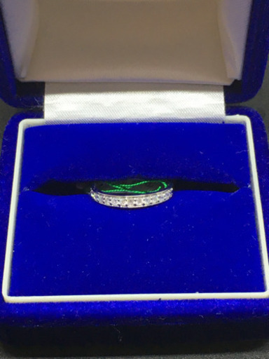 ダイヤモンドとプラチナの指輪 0.3カラット