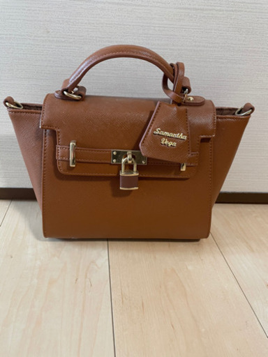 【本日！3/14までに連絡頂けた方にお渡しします⠀】Samantha Thavasa Vegaの茶色バック