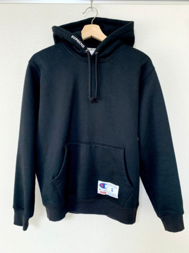 supreme × champion レアコラボパーカー