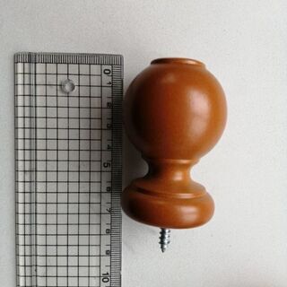 木製カーテンエンドキャップの画像