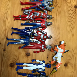 ゴム人形　ウルトラマン　他
