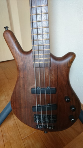 ワーウィック　サムベース