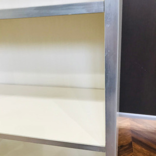 ★中古品　ロールカーテン付きシェルフの画像