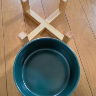 ペットの食器 大きめです！の画像