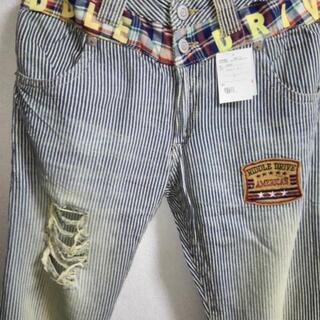 新品タグ付き 　USED 加工ダメージ デニムパンツの画像