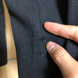 無料　スーツ　ジャケット　スカート　グレー寄りの黒色　の画像