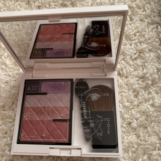 エスプリーク　アイシャドウ&チークセット　新品の画像