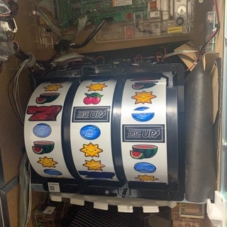 パチスロ台　ディスクアップ実機の画像