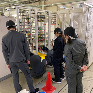 電気通信業    委託業務の画像