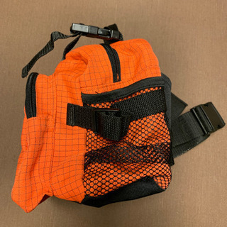 ウエストバッグの画像