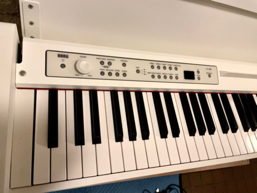 201８年製　コルグ　LP-380