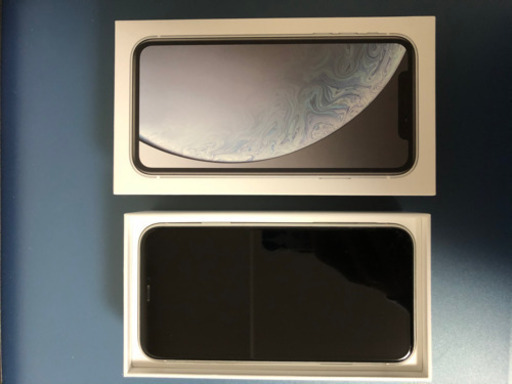 美品　Apple iPhone XR  64GB SIMフリー　ホワイト