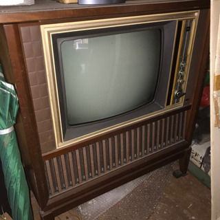 昭和初期のテレビ　TOSHIBA 昭和レトロ　20GF